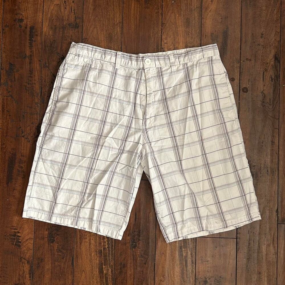Point Zero White Plaid Shorts 38 Waist Y2K Skater Grunge Emo